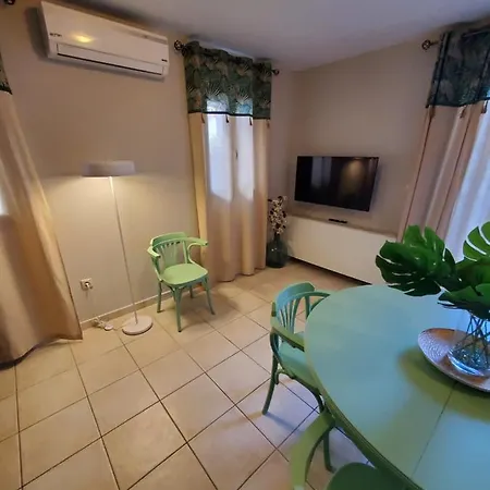 Apartament Nona Marina *